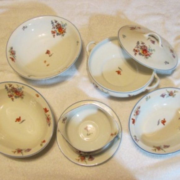 dinnerware